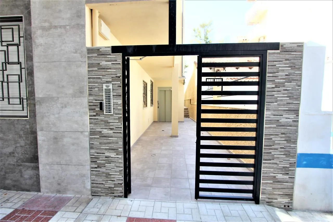 La Carihuela Los Nidos Appartement Torremolinos Spanje